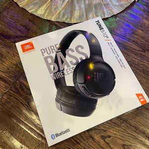 JBL Tune 510BT Wireless On-Ear Bluetooth Headphones - Black